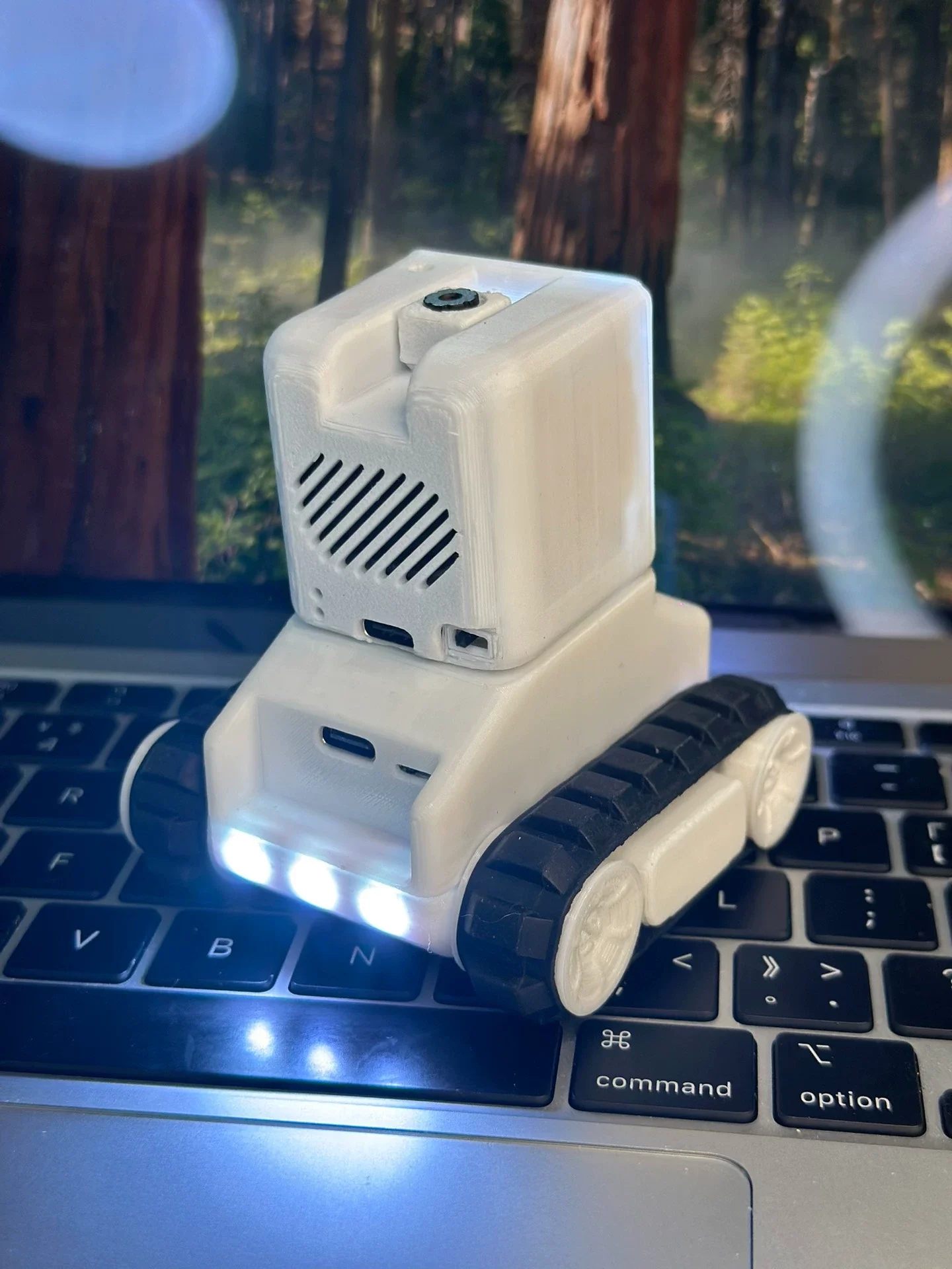 Xiaozhi AI Cyber Tank Robot ESP32 DIY 3D Printing Robot Pet Voice Control AI Dialogue Voiceprint Recognition Companion Kid Gifts - Image 5