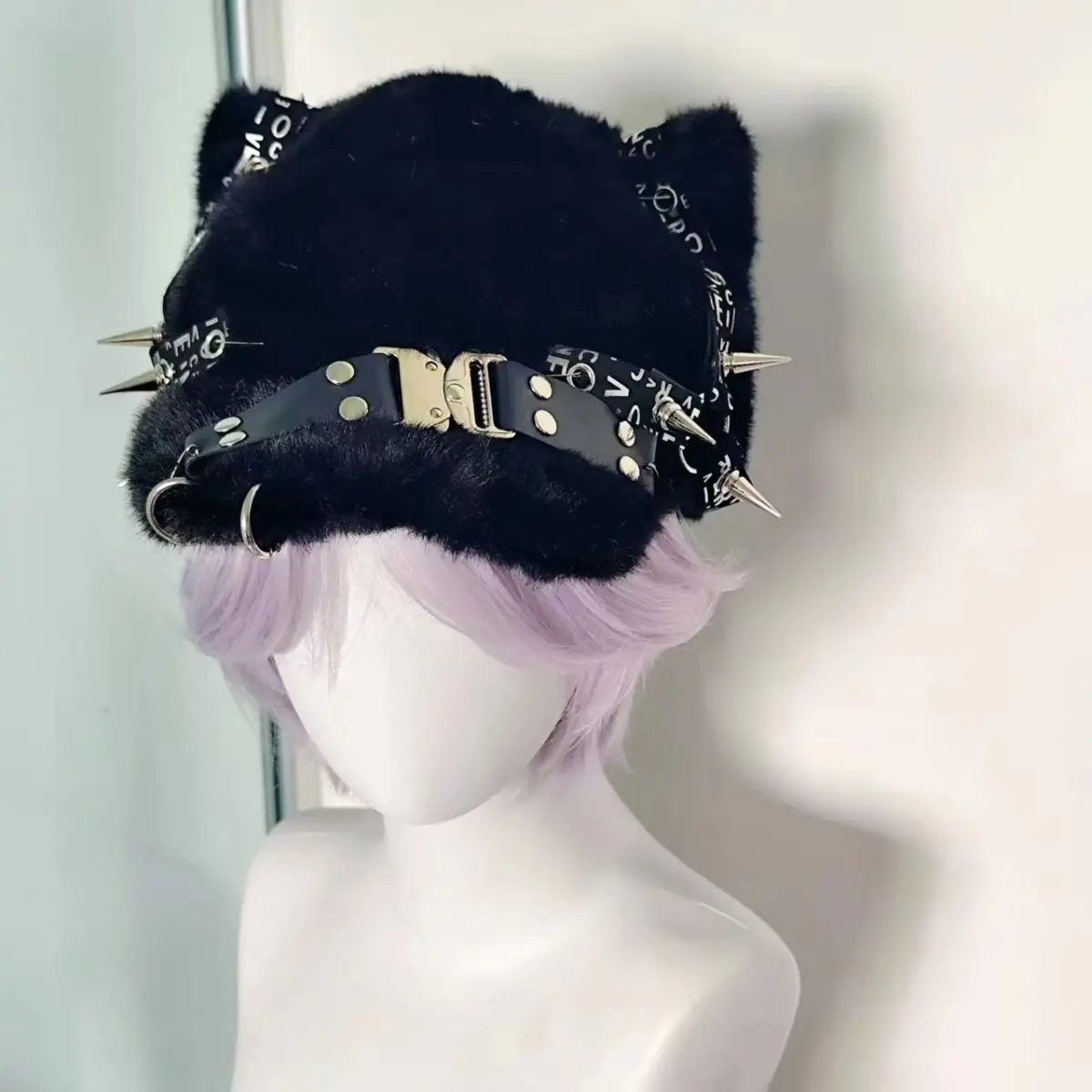 Gothic Punk Cat Ear Beanie Black Faux Fur Spikes Belt Decor Letter Print Y2K Subculture Autumn Winter Cool Girl Cosplay Hat