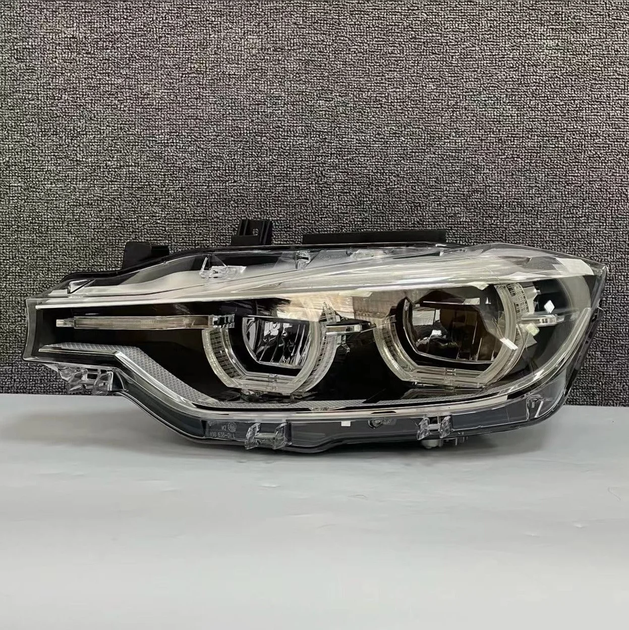 Upgrade F30 LCI LED White Headlights Retrofit Plug and Play for BMW 3 Series F30 F31 F35 2013-2018 Halogen/Xenon Modification