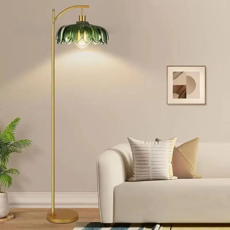 New Scandinavian-style LED Dining Room Minimalist Modern Desk Lamp with Creative Glass Floor Lamp Design for Living Room and Bed