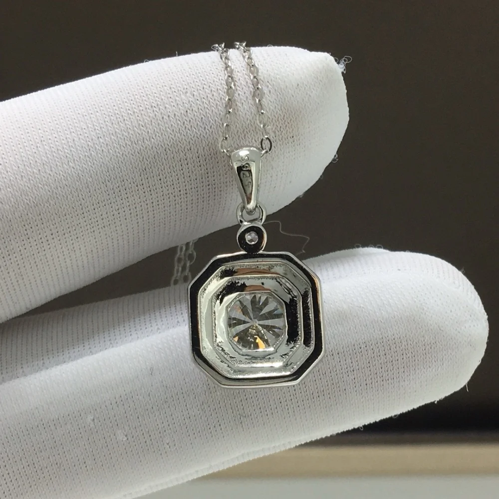 S925 1 Carat High Quality Moissanite Diamond Pendant Fashion Elegance Jewelry Birthday Women Mature Charm Gift