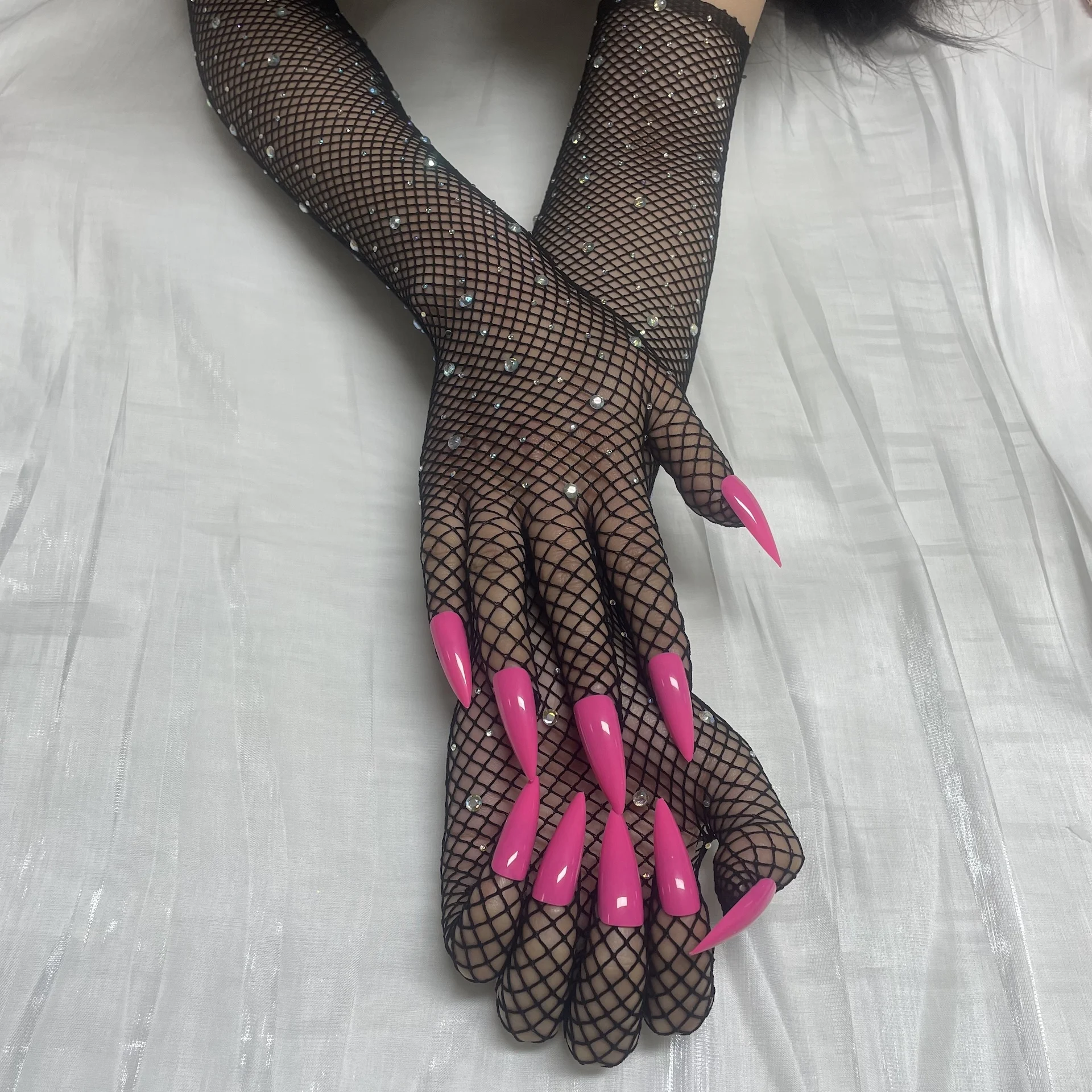 Female Sexy Thin Hollow Flash Drilling Mesh Fishing Net Cosplay Halloween Dance Nightclub Wedding Party Accessories Nail Gloves