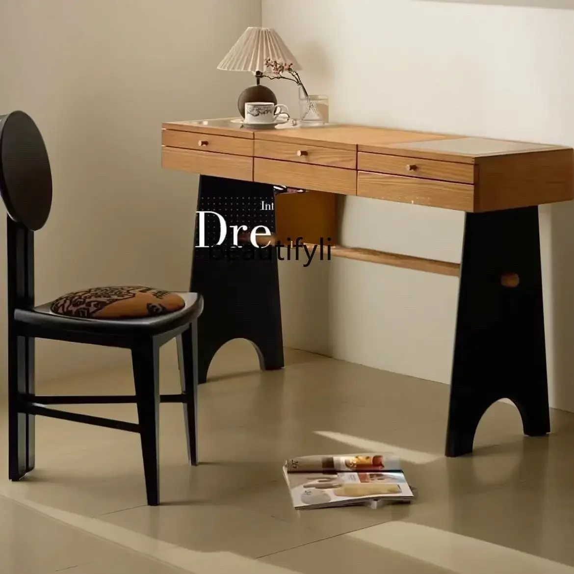 

B French medieval solid wood flip dresser bedroom simple modern creativity, designer retro makeup table
