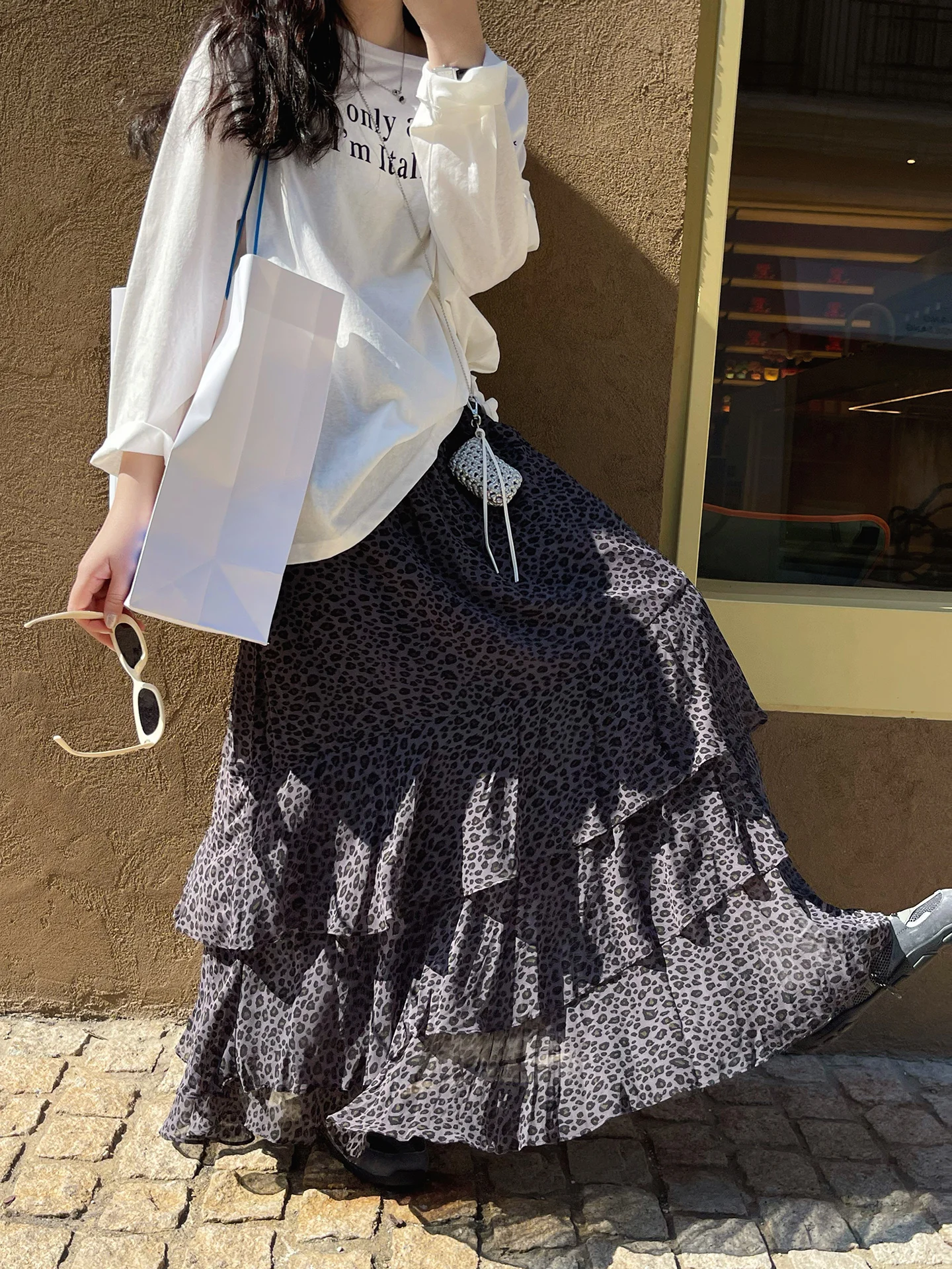 

Юбка с леопардовым принтом и высокой талией, женская, весна-лето, новый стиль, ретро, длинная юбка, дизайнерская модель, для узкого круга аудитории, с цветочным узором S...