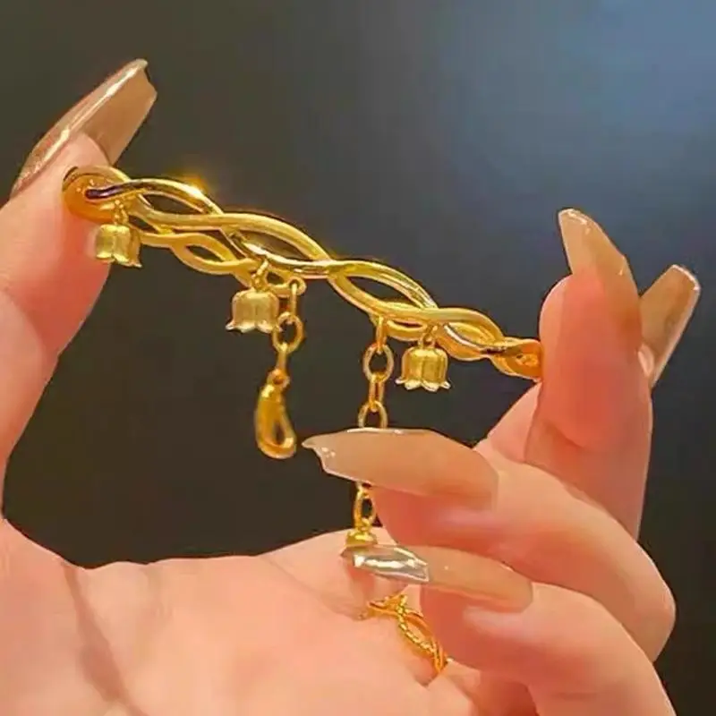 New in high-end design light luxury fashion trend bangles glossy lily of the valley bracelet for women wedding jewelry gift