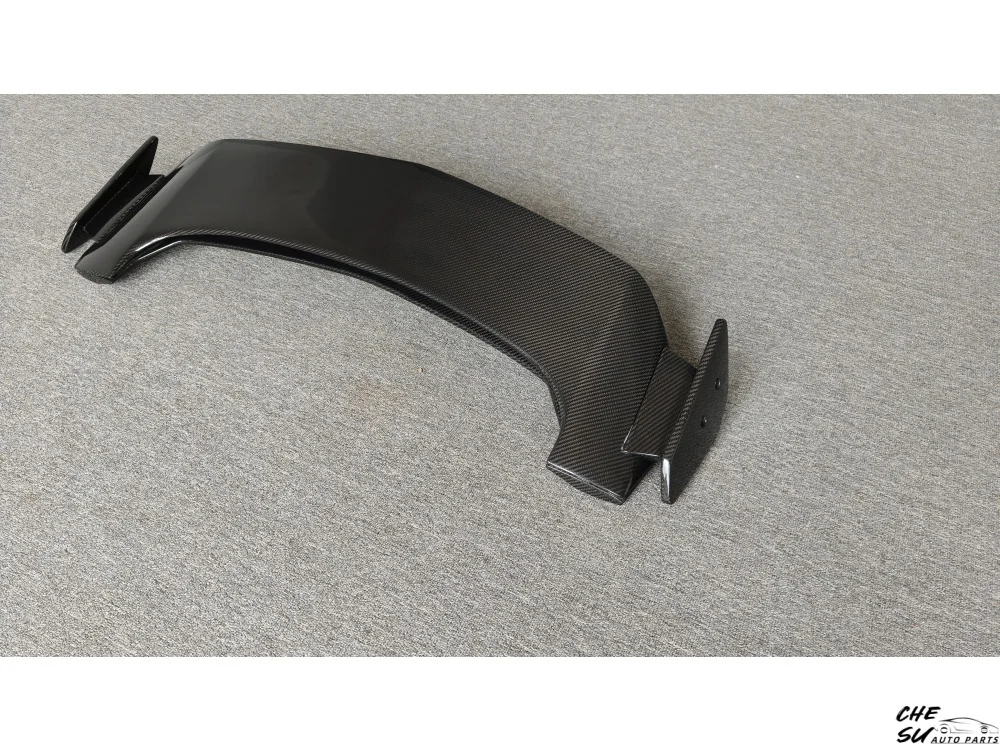 Customized Rear Top Spoiler Car Kit for Lamborghini URUS S Upgrade 1016 Style Carbon Fiber Rear Spoiler Body Kit, Car Supplies