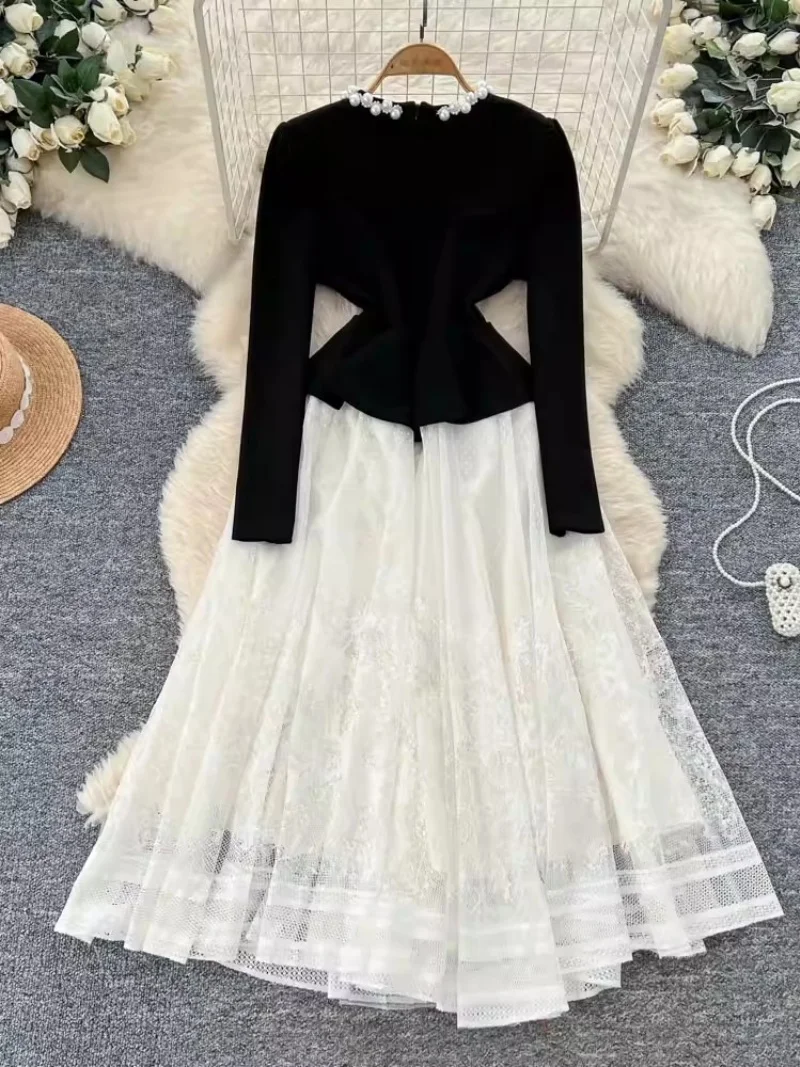 

Французское кружевное платье в стиле Хепберн для тяжелой промышленности, круглый вырез, длинные рукава, лоскутное кружевное платье для женщин, осеннее платье 2025 w1004