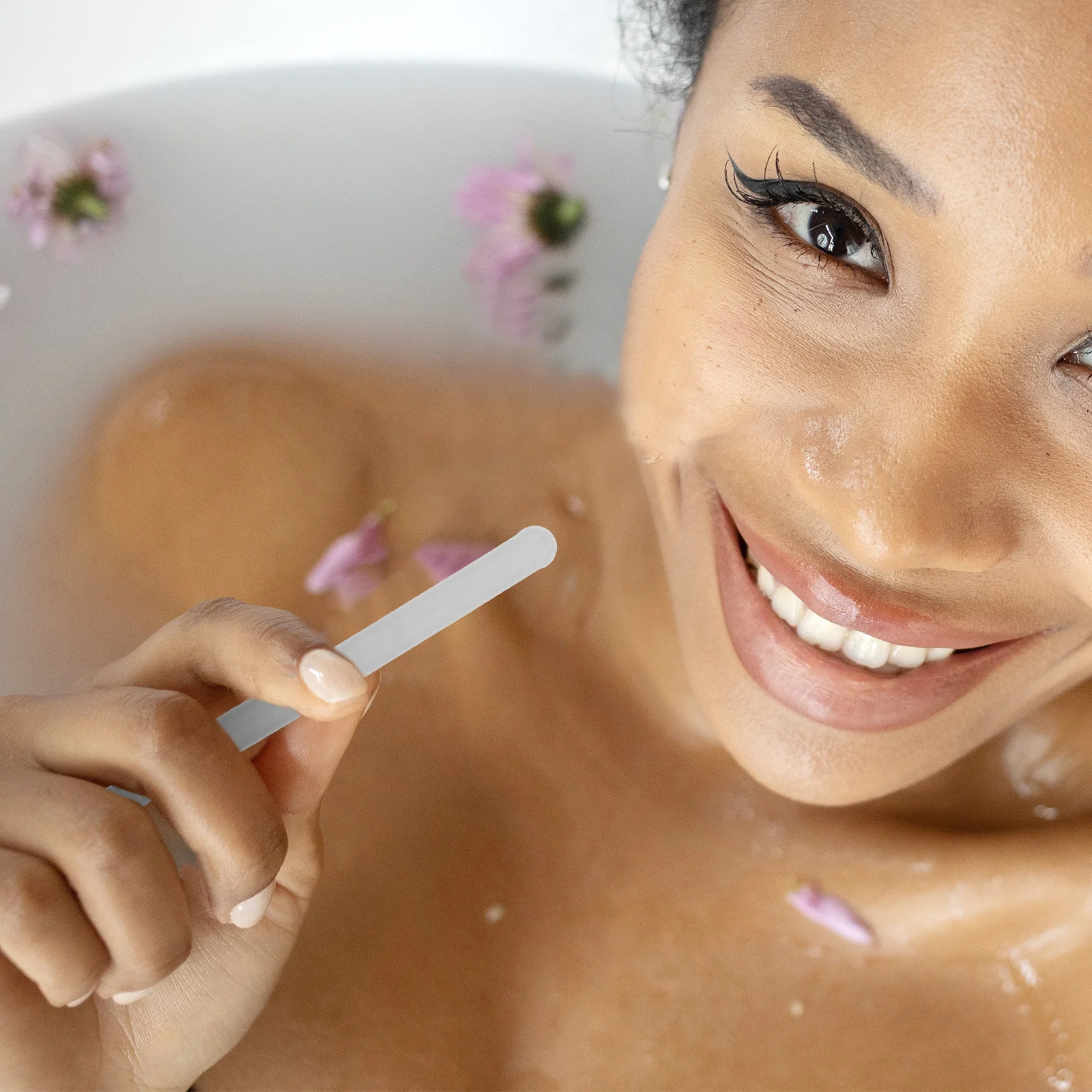 

80Pcs Nose Wax Stick Applicators Disposable Nasal Hair Removal Wax Wands Nostril Cleaning Lightweight Safe Nose Hair Sticks