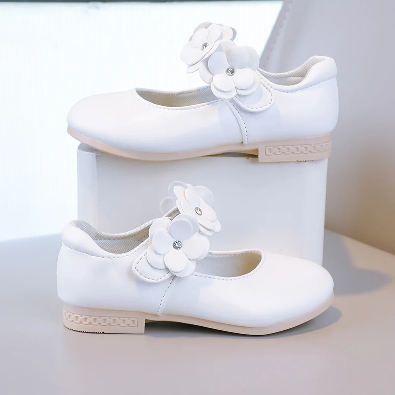 Herbst Mädchen Mary Jane Applikationen niedrigen Absatz schöne Kinder Prinzessin Schuh drei Farben spitzen Zehen atmungsaktiven Kinder Schuh 26-36 – Detail 16