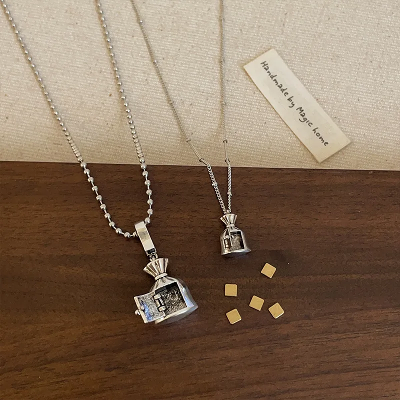 Openable Money Bag Necklace Woman Classic Us Dollar Necklace Unique Exquisite Jewellery Woman Personalized Accessories for Men