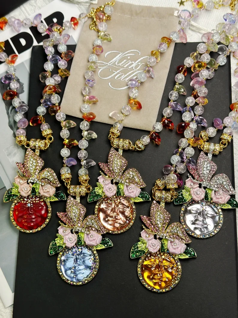 

KF Europe and the United States Fashion Trend Sweet Romantic Enamel Inlaid Shiny Rhinestone Pink Roses Green Leaves Necklace