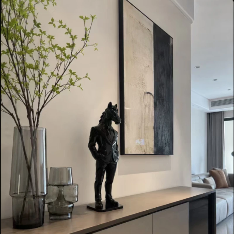 Creative Suit Horse Sculpture Animal Figurine Living Room Office Desktop Ornaments Resin Crafts Statue Modern Nordic Home Decor