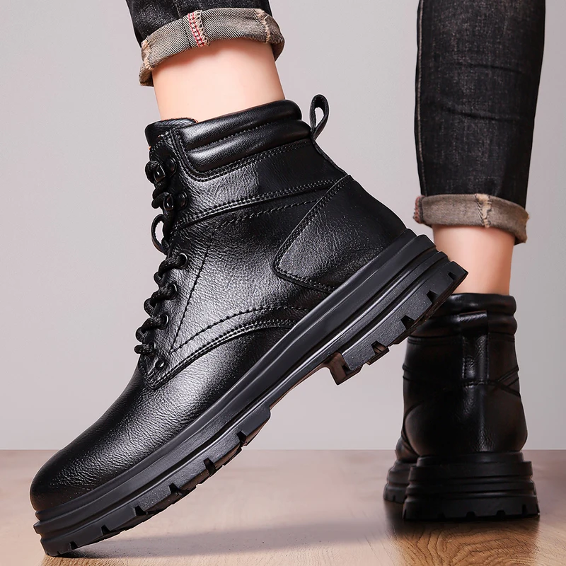 High Quality Men's Comfortable Lace Up Oversized Leather High Top Boots Winter Fashion and Plush Insulation Anti Slip Snow Boots