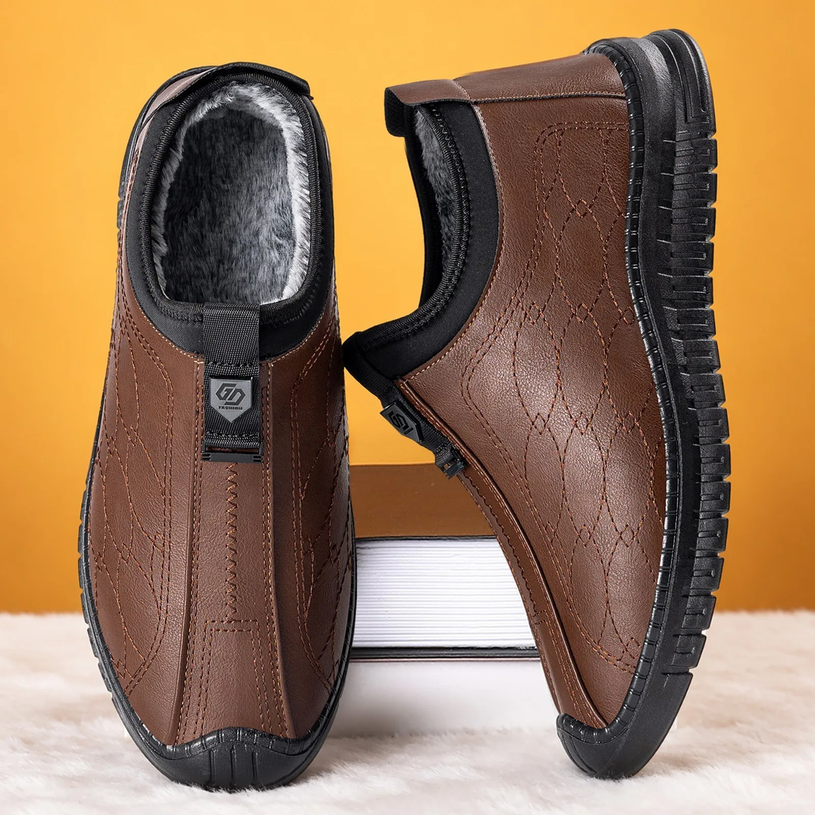 Cotton shoes, winter men's shoes with thickened fleece for warmth, casual cotton boots for outdoor cold protection, short boots