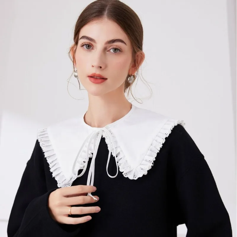 Sweet Lace Decoration Short Collar Junior-style Clothing. Versatile Multi-purpose Shawl for Women To Wear As An Outer Layer