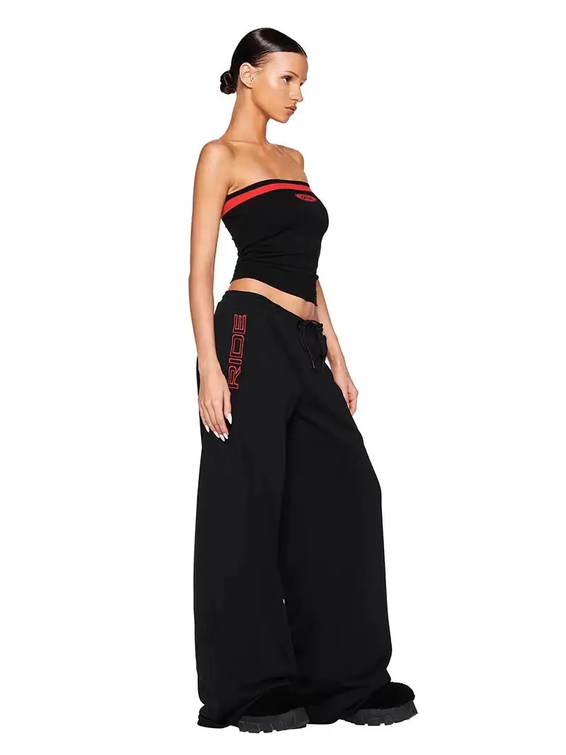 

Новый комплект Iia24 Spicy Girl с буквенным принтом, красный топ в полоску и повседневные брюки с прямыми штанинами, женский модный летний наряд