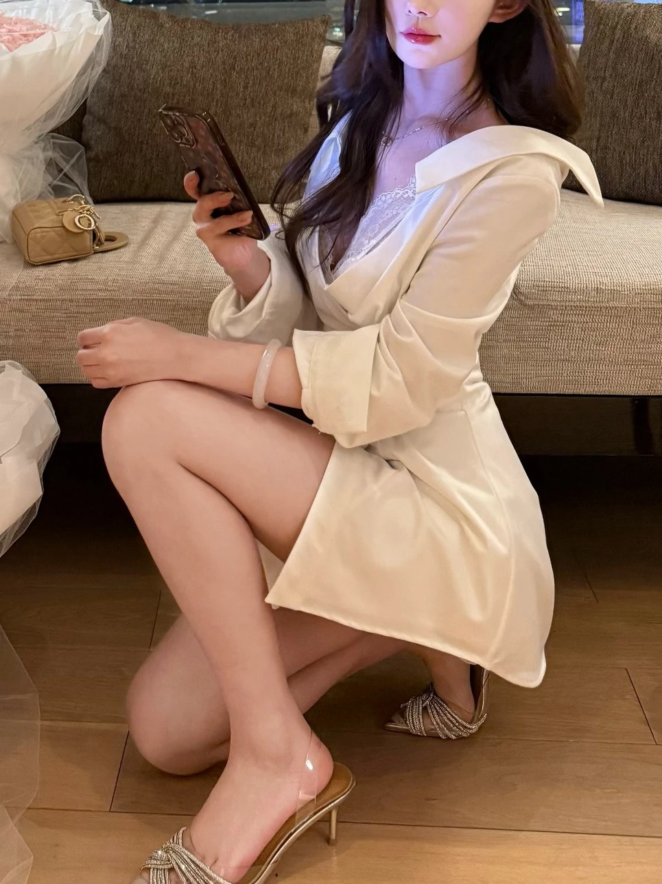 Y2K เพียว ดีไซร์ เสื้อเชิ้ตปิดไหล่กระดุมลงชุดผู้หญิงฤดูใบไม้ผลิใหม่ไม่ซ้ำกันสลิมฟิตเอวชุดมินิหรูหราเซ็กซี่ชิคชุด