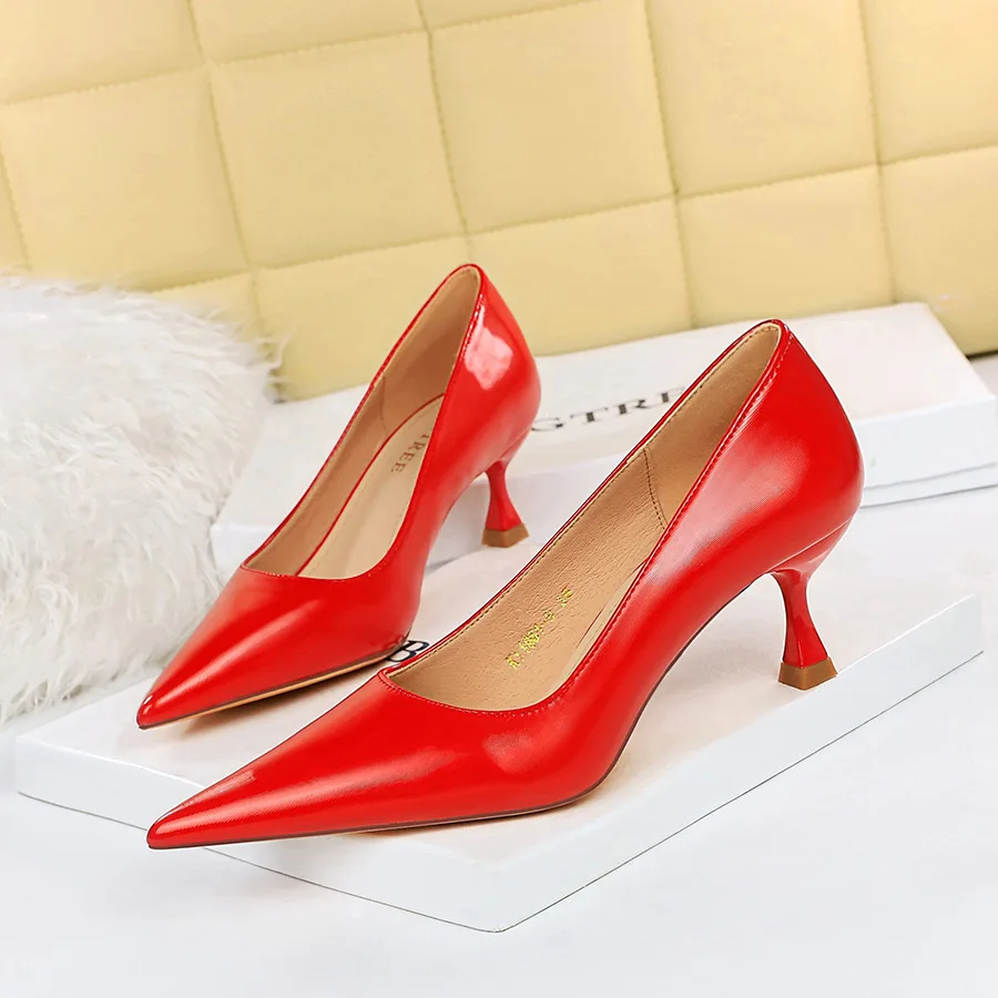 

BIGTREE Pumps Women Fashion Brand New Sexy Novelty Pointed Toe PU 5.5CM Thin Heels Mature Office Career Women Shoes Black