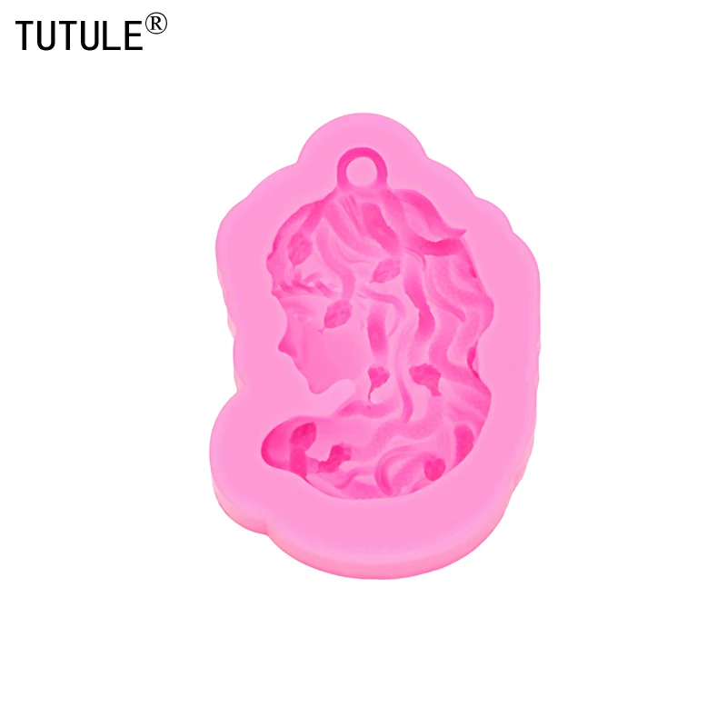 Snake Woman Beauty Head Necklace Medusa Queen Head Silicone Mold Shaker Resin Clay Mould DIY Chocolate Cake Silicone Mould