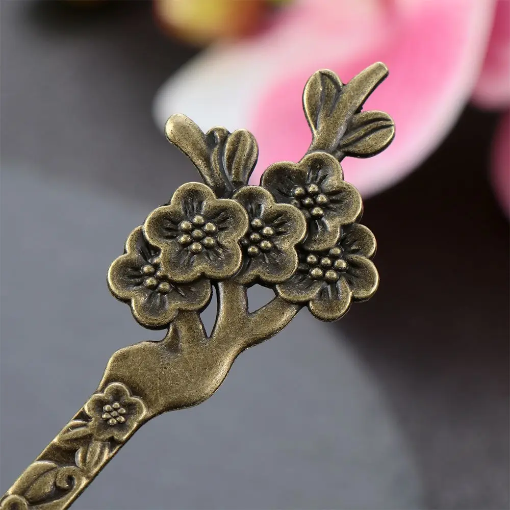 Hair Care Women Styling Tools Hair Fork Vintage Metallic Vintage Hair Sticks Hairpin Hair Clip Bronze Hairpins