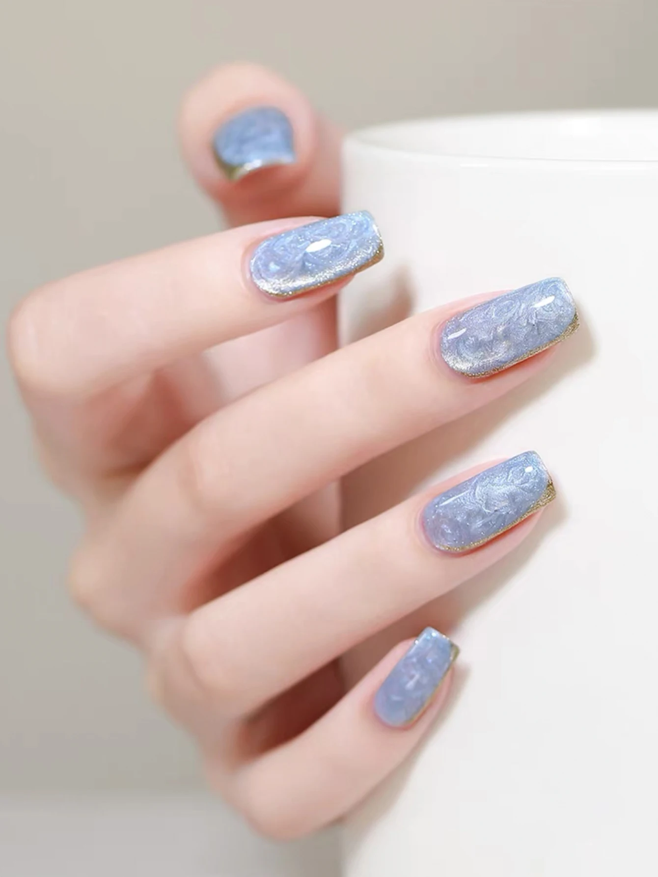 1-9 STKS Streamer Draad Cat's Eye Gel Nagellak 2025 Populaire Parelmoer Flash Magische Kleur Nagellak Nail Art Supplies