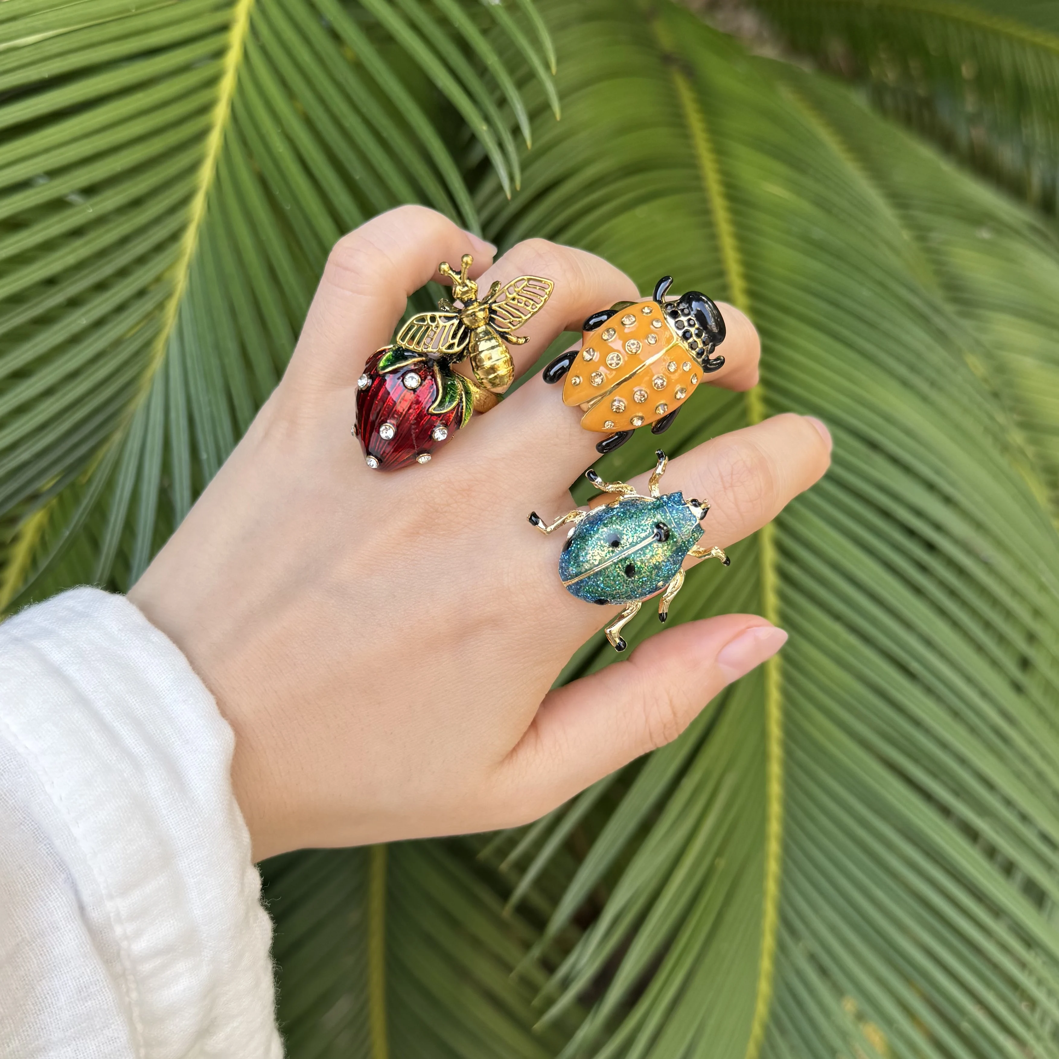 Fashionable Exaggerated 3D Insect Oil-Drop Cicada Zircon Ring Unique Fun Finger Ring Jewelry Trendsetter