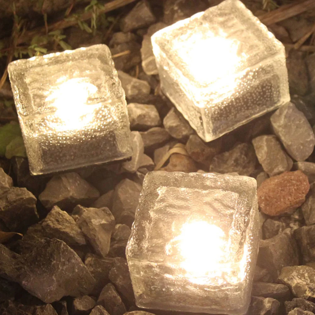 

4Pcs Solar Lights Lights Dusk to Dawn Courtyard Lawn Balcony Pathway Outdoor Waterproof Spot LED Decor
