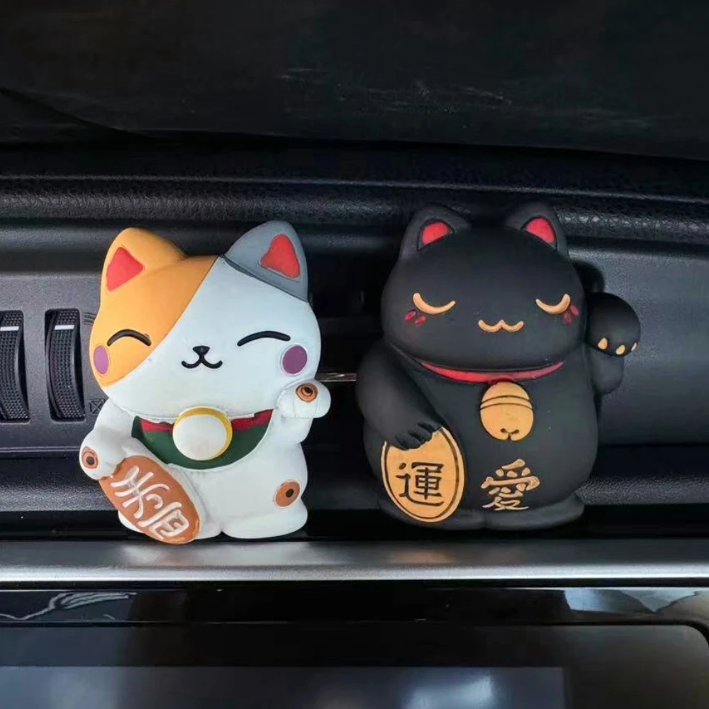 

Cute Car Air Freshener Lucky Cat Fragrance Diffuser Resin Perfume Clip Car Air Conditioner Outlet Vent Auto Interior Accessories