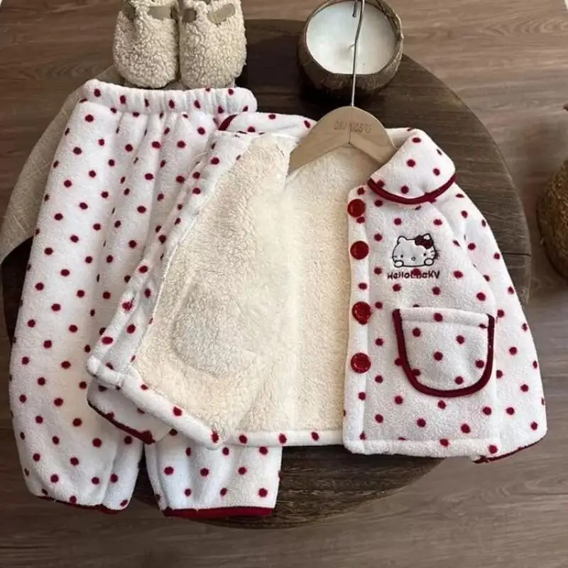 

Sanrio Hello Kitty Pajamas Set Coral Fleece Girls Winter Homewear New 2025 Style Warm Thickened Fleece Lined Cozy Thermal