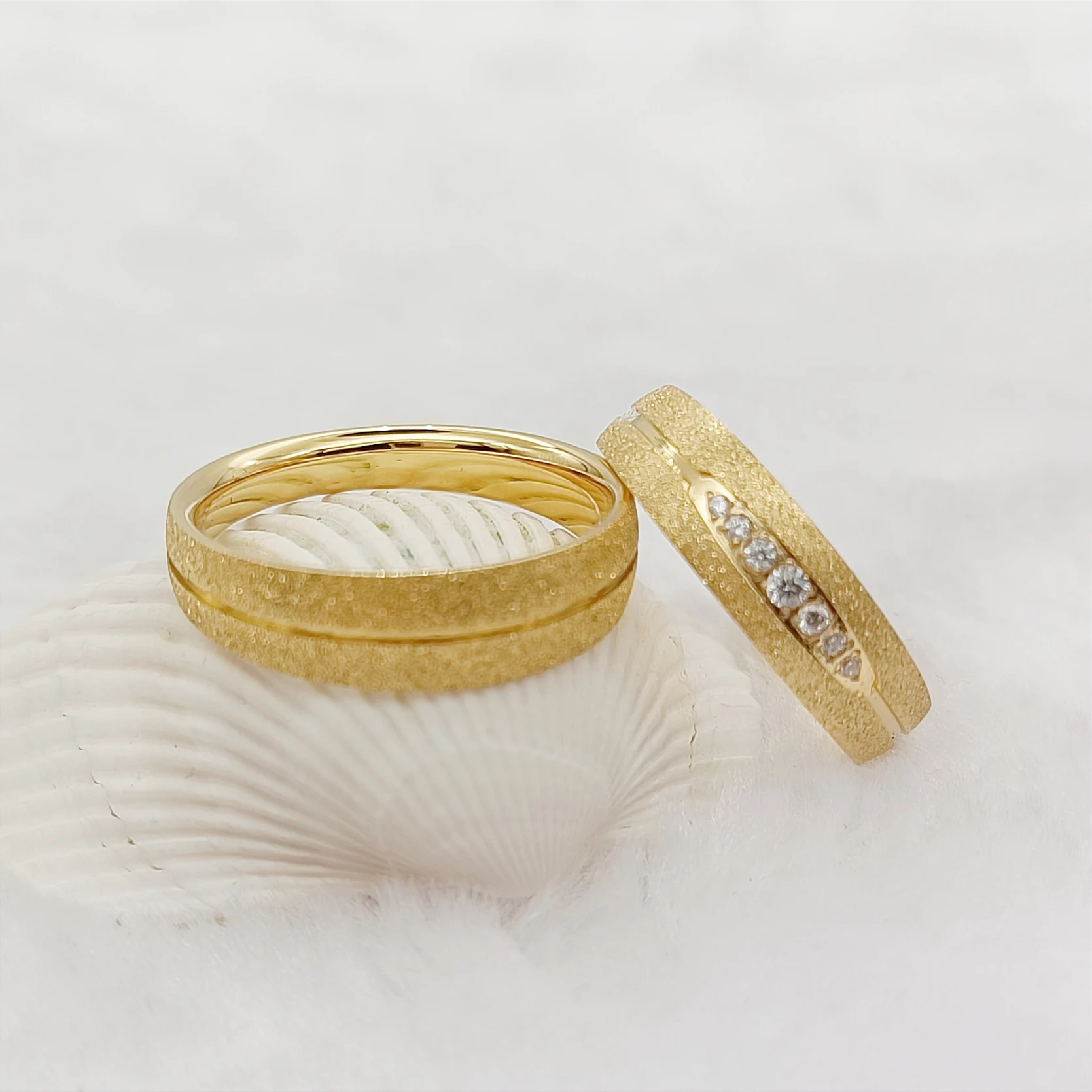 moda-joias-designer-de-grau-alimenticio-aco-inoxidavel-ouro-titanio-casamento-banda-noivado-casal-aneis-para-homem-e-mulher