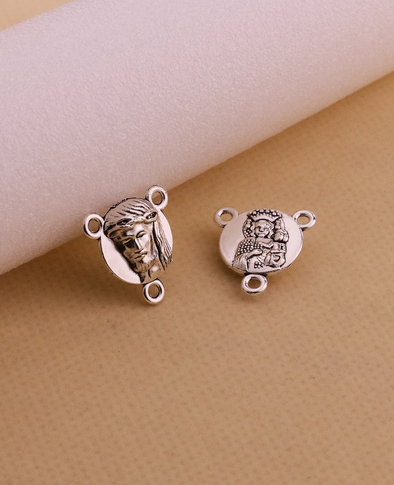 20 قطعة سيدة مريم العذراء عقد الرضع يسوع الوردية محور يسوع المسيح الوردية مركز موصلات DIY بها بنفسك مجوهرات اكسسوارات