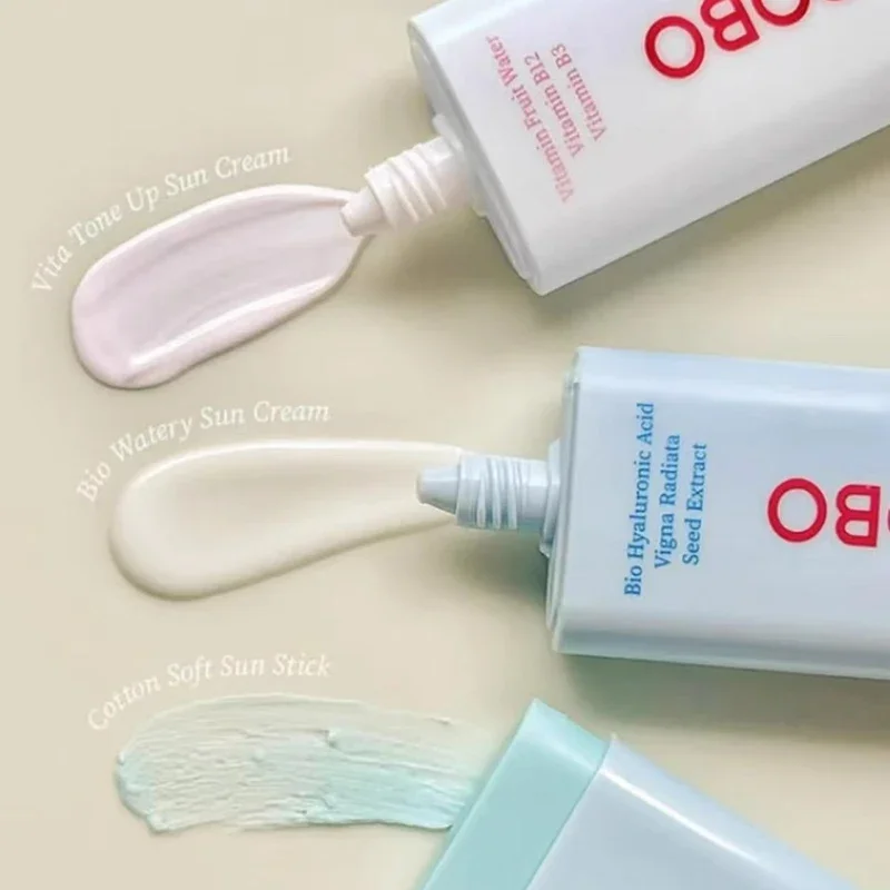 موضة كوريا جوهر المياه كريم وقاية من الشمس السيطرة على النفط المخفي عصا SPF50 منعش ترطيب تبييض حريري الجلد الطبيعي