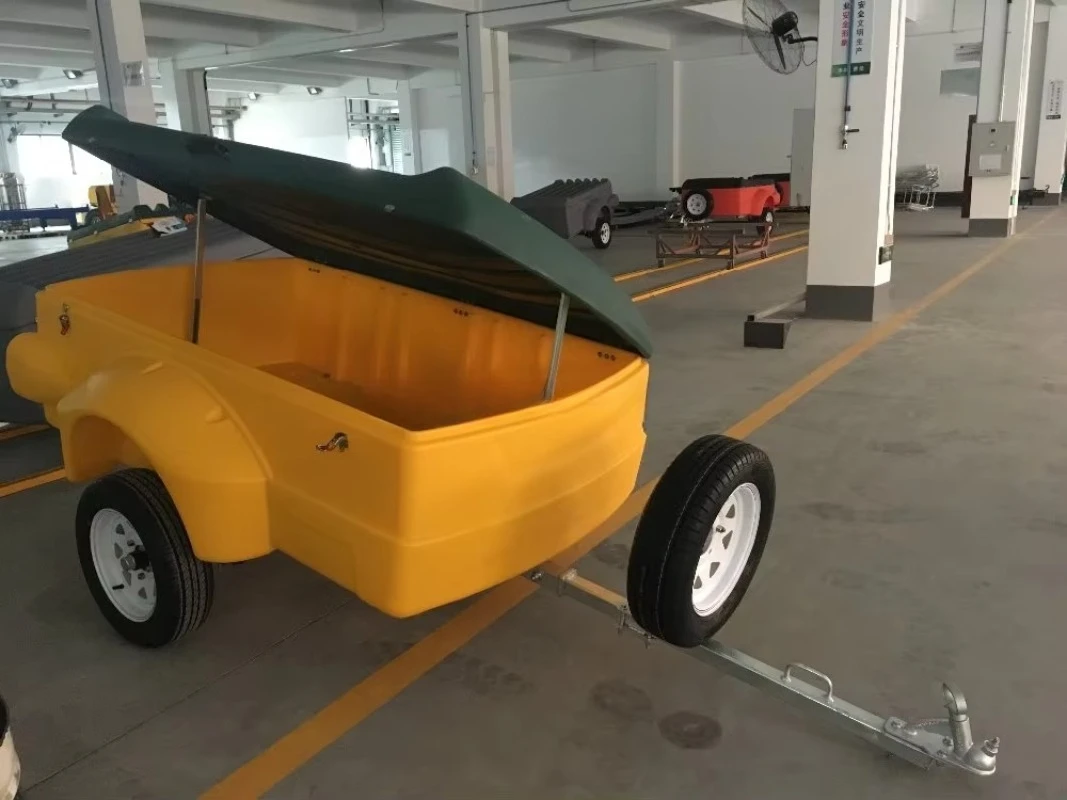 Przyczepa kempingowa z nosidełkiem na rowery