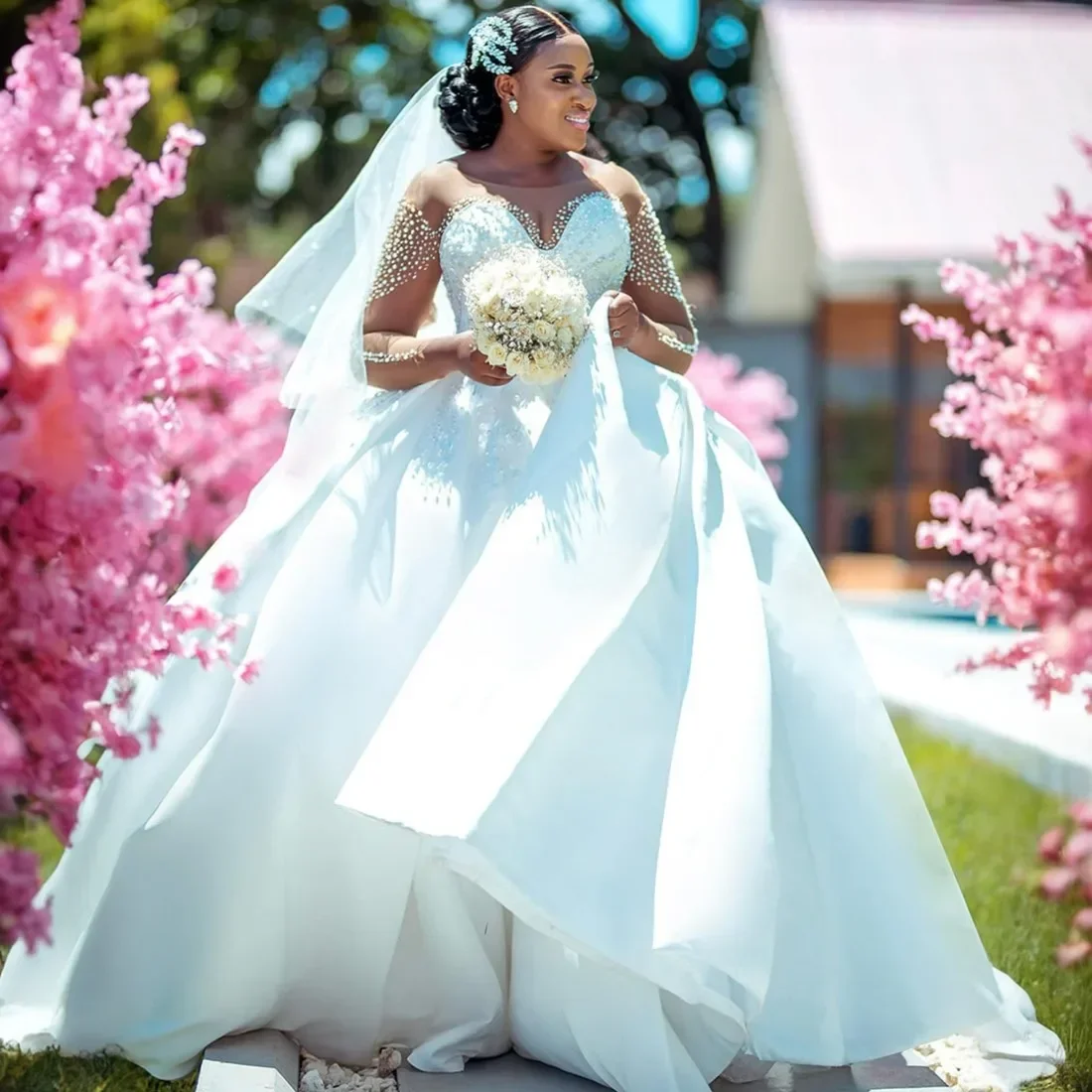 Aangepaste ronde hals sprankelende parels kralen trouwjurk vestidos de novia plus size Afrikaanse lange mouwen baljurk bruidsjurk