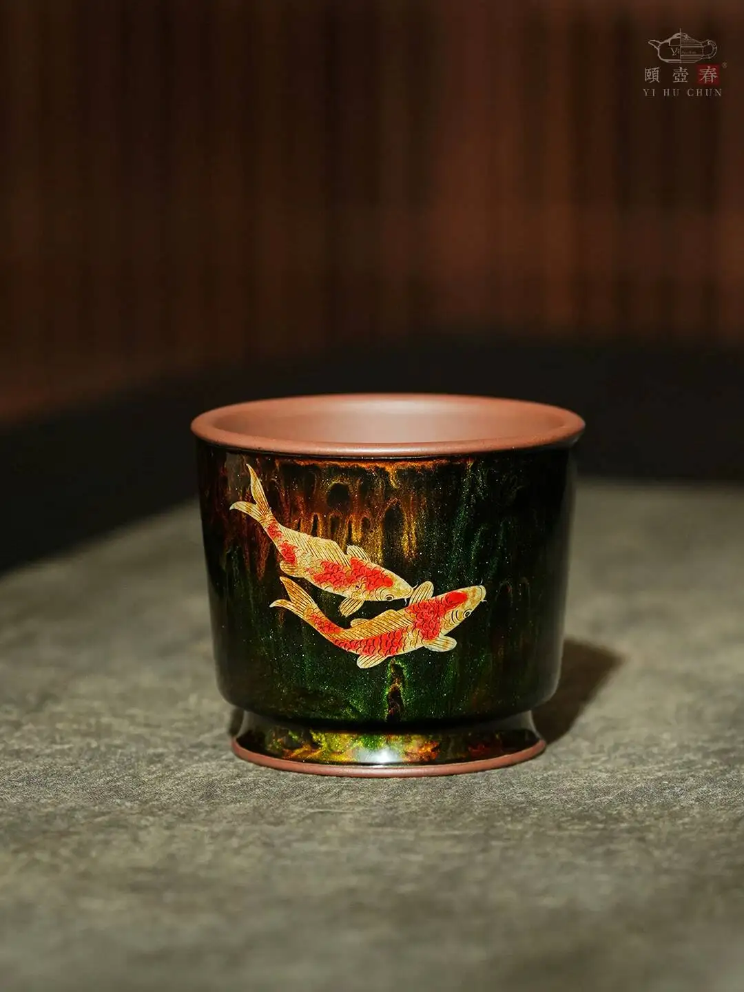 Yihuchun High-End Tea Cup, Intangible Cultural Heritage Lacquer Fish Play Pattern Old Purple Clay Rongtian 160C Master Cup