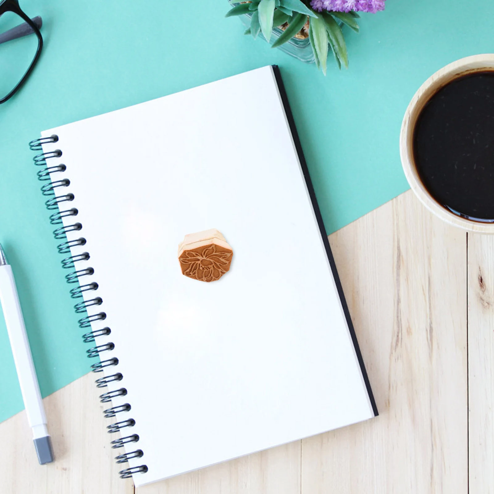 

Lotus Pattern Floral Sponge Stamp Pottery DIY Clay Stamping Embossing Scrapbook Card Making Rubber Stamp Flower