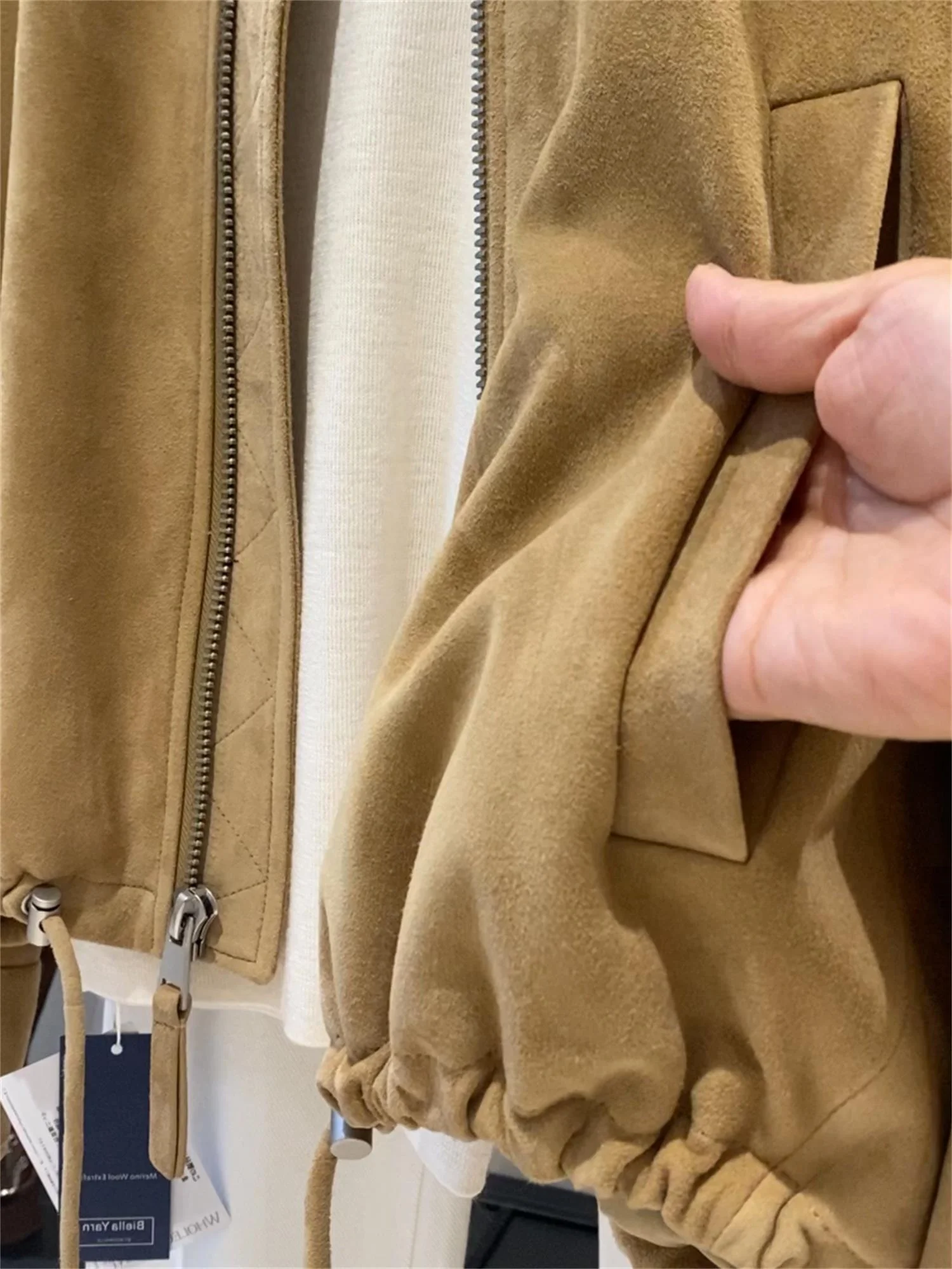 Jaet عالي الجودة مع حاشية Dstring وياقة مدببة ملابس خارجية غير رسمية للنساء موصى بها CHAO