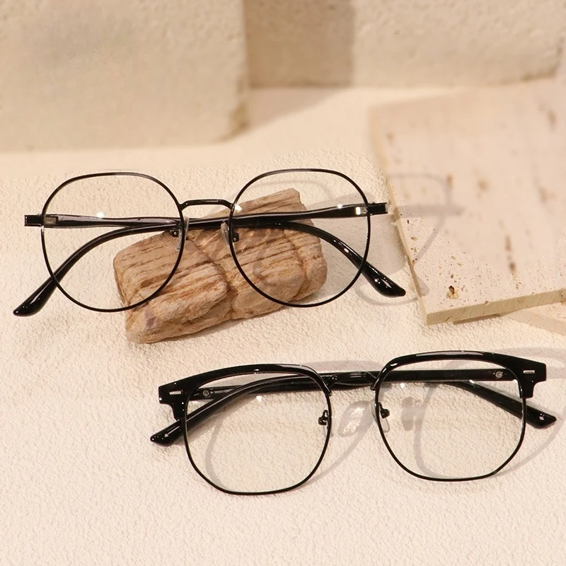 Brillen für Männer und Frauen mit koreanischem rundem Rahmen, leichte Computerbrille mit Metallrahmen