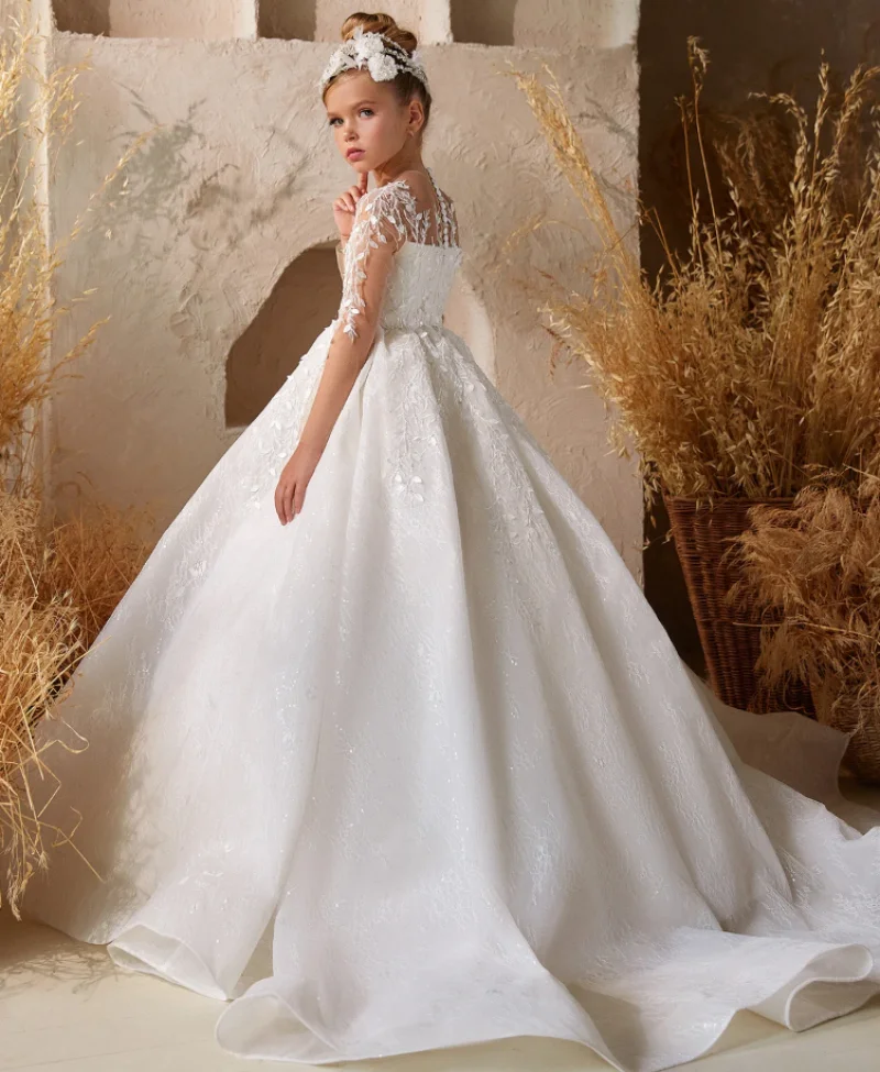 

Long Sleeve Flower Girl Dresses For Wedding with Beaded Lace Appliques Pageant Gowns For Girls Kids First Communion Gowns