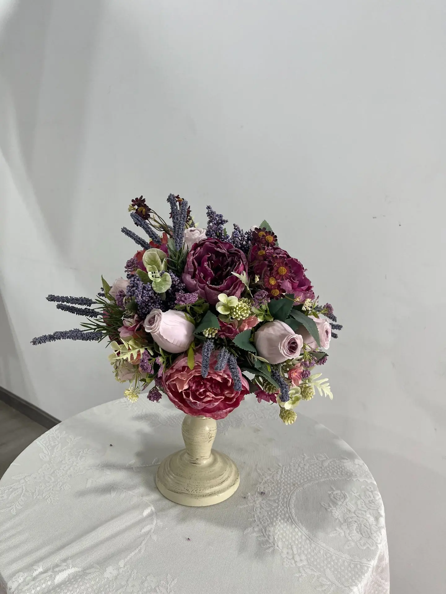 30cm Europäische Künstliche Blumenkugel Hochzeitstisch-Mittelstück Kerzenhalter Acrylbox Blumendekoration für Veranstaltungen und Partys Großhandel – Detail 6