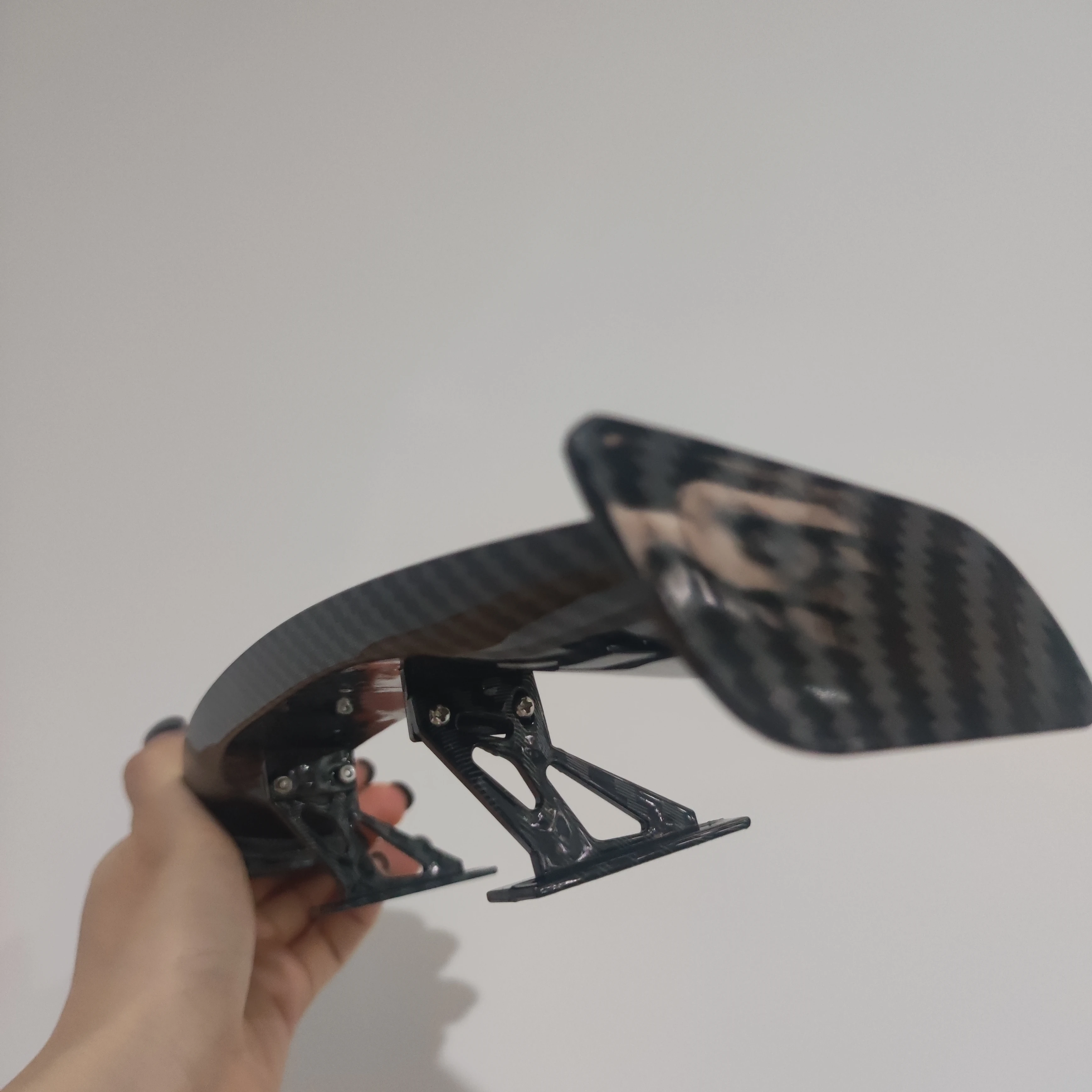 Stylish Universal Carbon Fiber Pattern Car Spoiler mini style decoration
