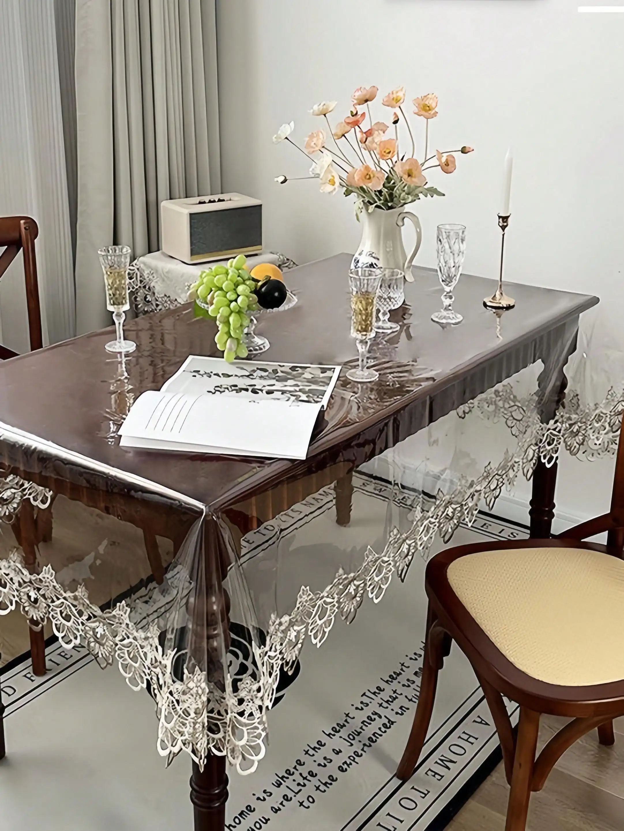 A Transparent Lace-Edged Tablecloth, Modern Style Pvc Rectangular Tablecloth, Suitable for Dining Tables, Coffee Tables, Daily Home Decoration, and Parties, Weddings, and Holidays