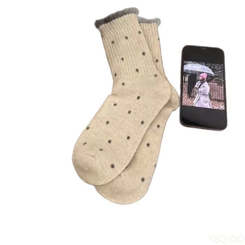 5 paar Winter pluche dikke sokken warme mid-tube sokken kant en stippen modieuze en multifunctionele lange buis damessokken