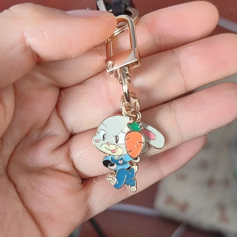 かわいいズートピアディズニージュディホップキーホルダー Parkdance かわいいバックパックペンダントカップルキーホルダー女の子の誕生日ホリデーギフト