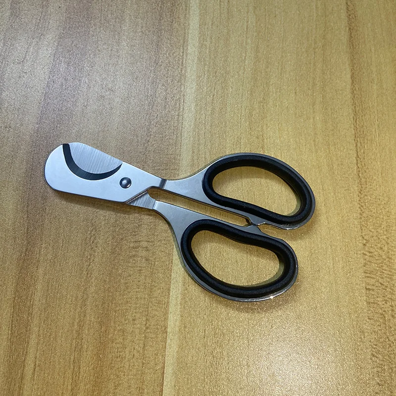 

Steel double-edged handle with rubber ring metal cigarette tool cigar scissors cigar opening