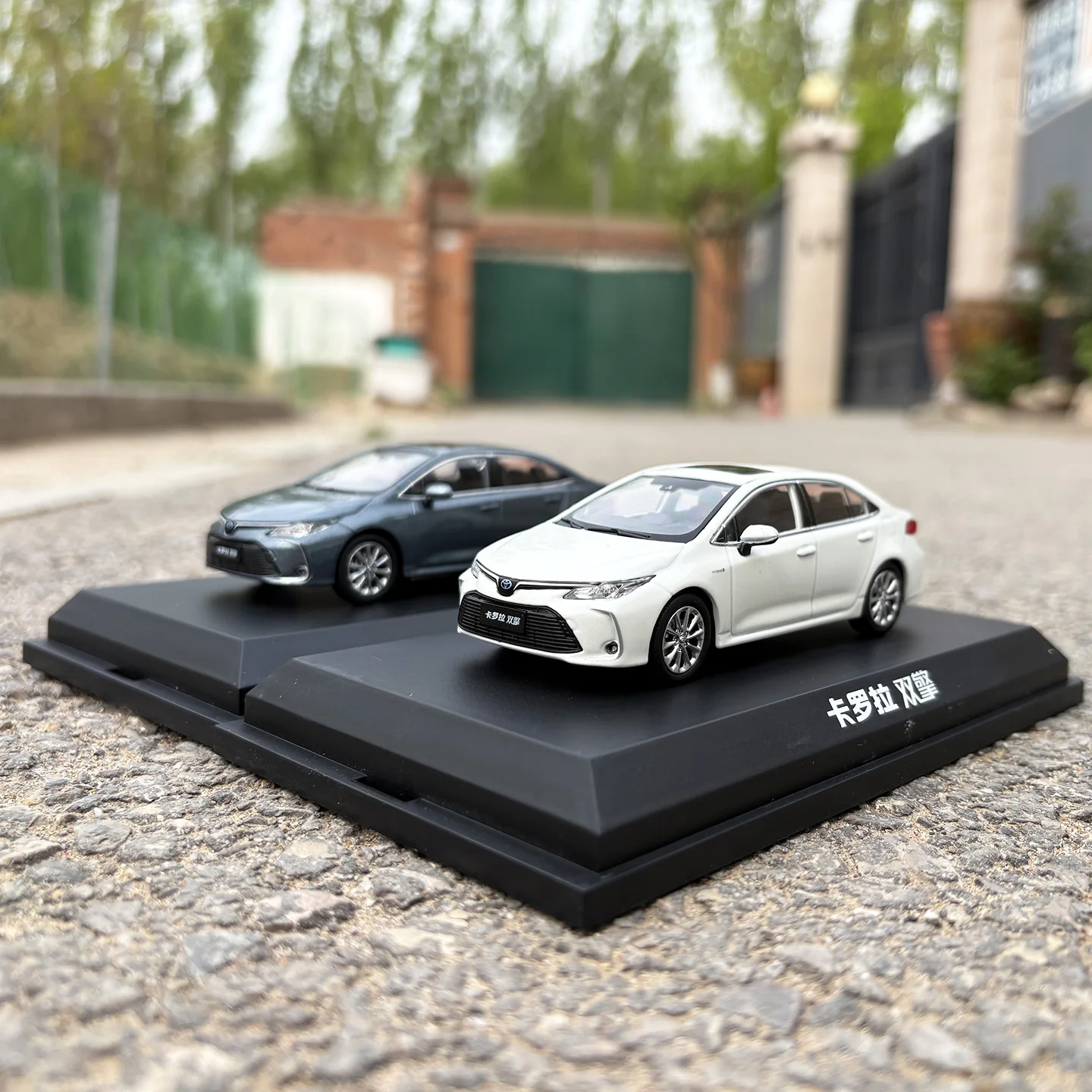 

1:43 Original Model,Toyota Corolla MK12 Hybrid 2019,Door Can not Open,Alloy Car Model for Display,Gift and Collections