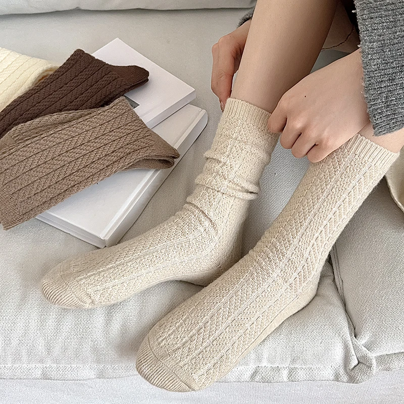 Woman Socks New Autumn Winter Japanese Style Warm Thick Socks Female Breathable Casual Simple Solid Color Crew Socks Girls Comfy