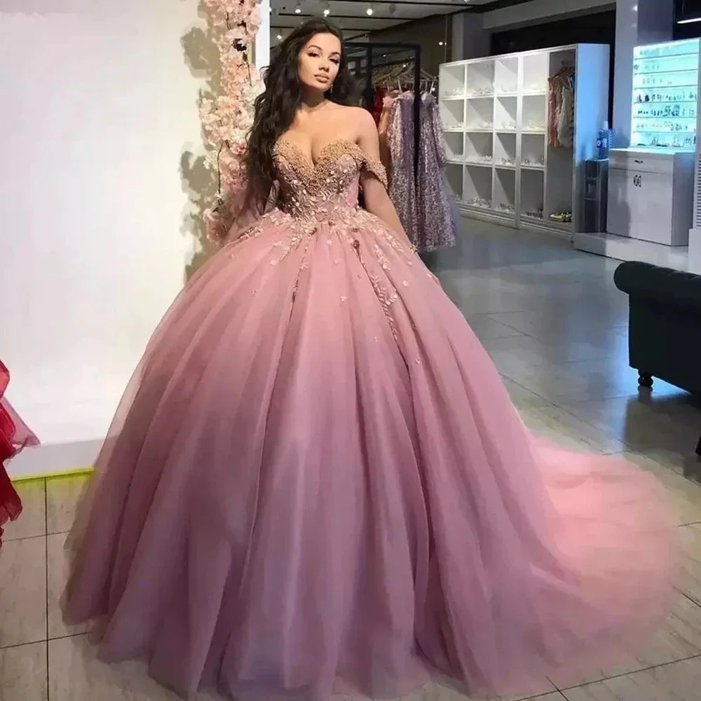 

Elegant Ball Gown 15 Year Old Quinceanera Dresses Beading Dusty Pink Off Shoulder Princess Birthday Party