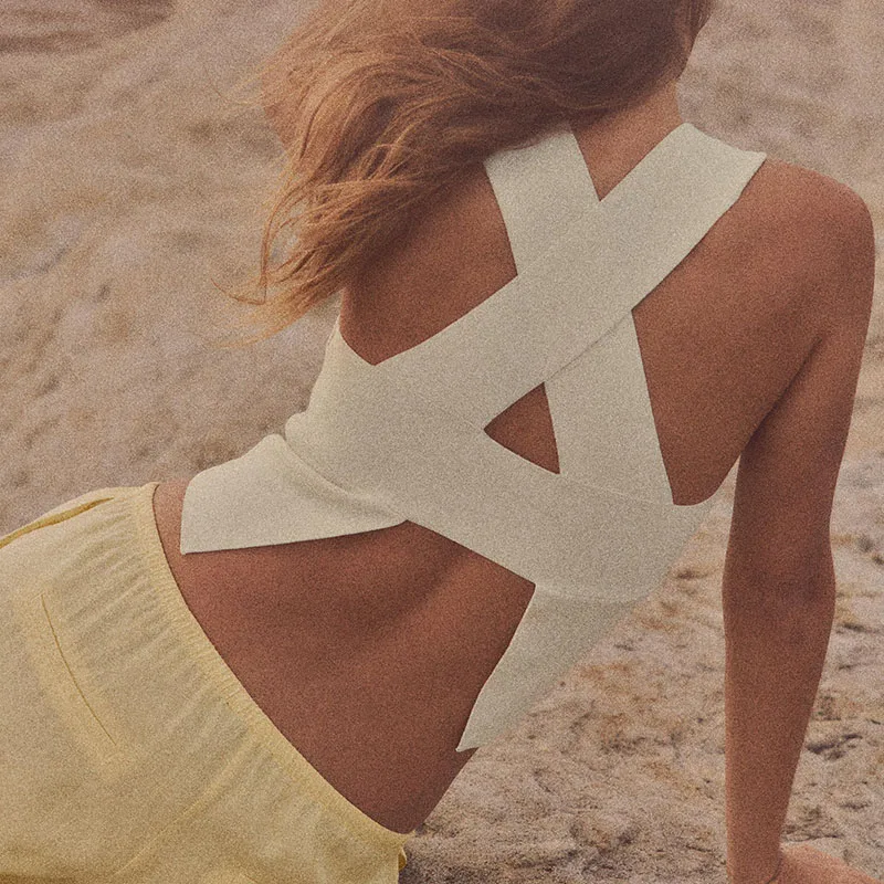 

New Summer Women's Knitted round Ne Svel Top Street Sle Color Regular Length Faion for Young Women 25-29