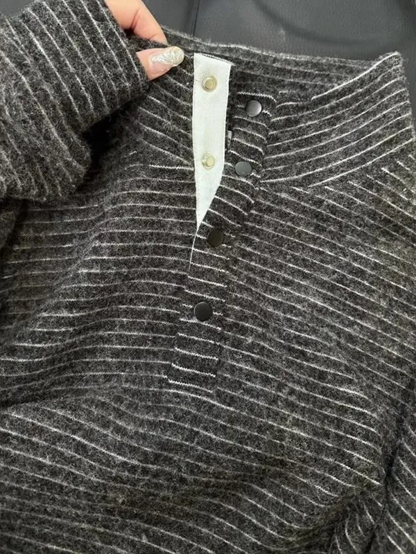 

Loose Casual High Collar Long Sve Striped Knitwear Women's Top Outlet Guangzhou Thirteenth Fac Design Sensation